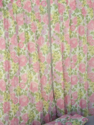 photo of retro flowers curtain panels, 60s 70s vintage taffeta fabric curtains  #1