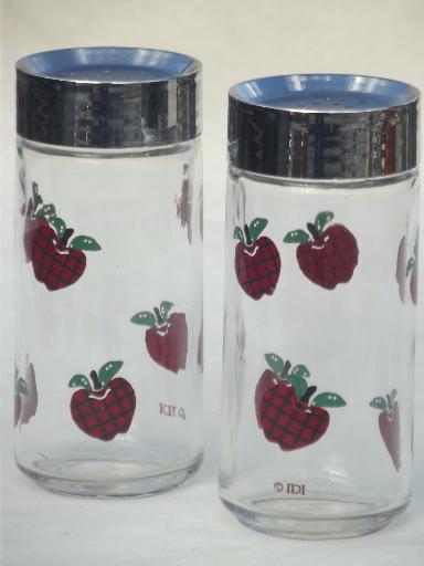 photo of retro kitchen glass S&P shakers, applejack tartan plaid red apple print #1