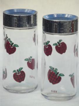 catalog photo of retro kitchen glass S&P shakers, applejack tartan plaid red apple print