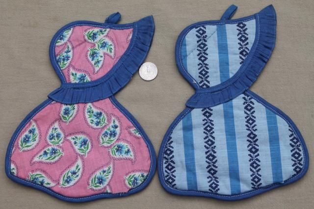 photo of retro kitchen linens lot, vintage cloth pot holders w/ flowers, sunbonnet sue etc. #3