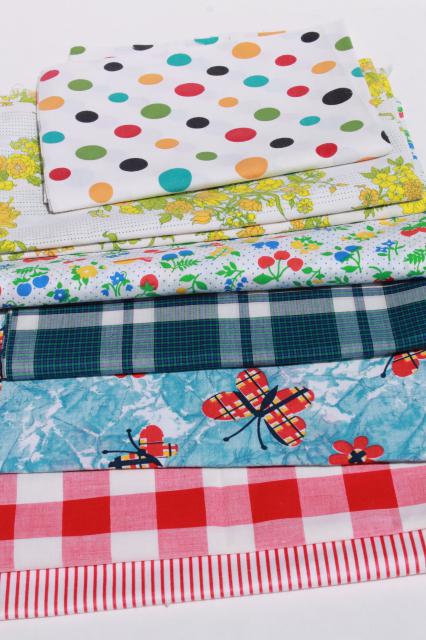 photo of retro prints, stripes, plaid fabrics, lot of vintage cotton & cotton blend fabric #1