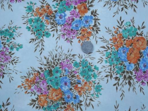 photo of retro stretch knit poly fabric, 70s vintage flowered print polyester #1