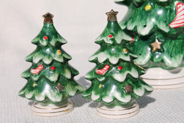 photo of retro vintage Lefton Christmas tree buffet set, toothpick hors d'ouves holder and S&P shakers #5