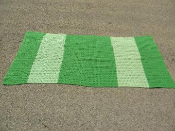 catalog photo of retro vintage crocheted throw rug, wide band striped in shades of green