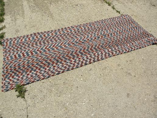 photo of retro vintage handmade crochet varigated tweed yarn 'rag rug' throw rug #1