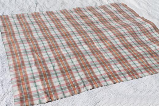 photo of retro vintage plaid camp blankets for camping, tailgating, cabin bunk blankets #2