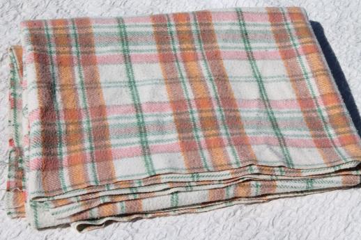 photo of retro vintage plaid camp blankets for camping, tailgating, cabin bunk blankets #5