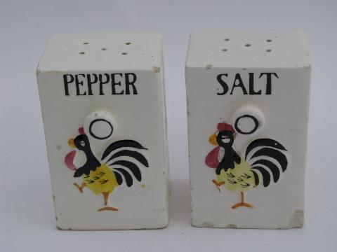 photo of roosters ceramic kitchen spice set shakers, vintage Japan #3