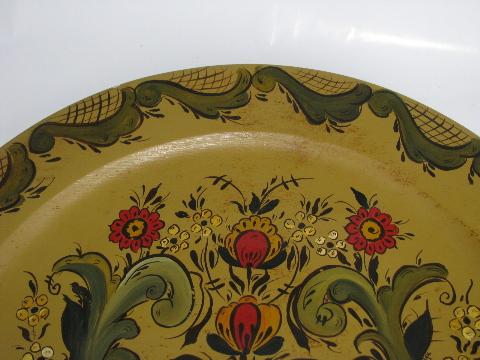 photo of rosemaled hand-painted vintage wood charger plate made in Wisconsin #2