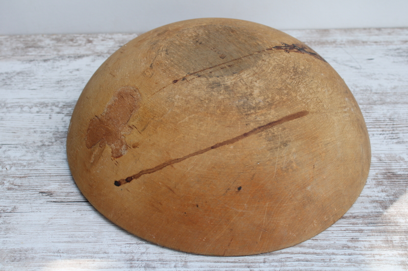 photo of rough old wooden dough bowl, Marquette wood bowl vintage farmhouse primitive  #2