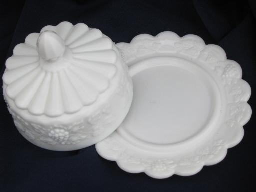 photo of round covered butter plate dish, Westmoreland paneled grape milk glass #2