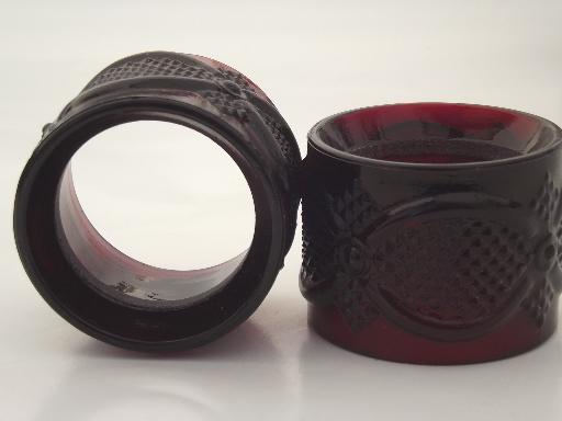 photo of ruby red Avon Cape Cod, set of 4 glass napkin holder rings, napkin holders lot #3