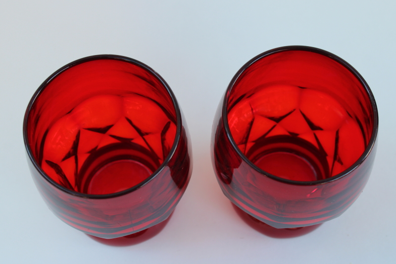 photo of ruby red Georgian honeycomb glass tumblers, mid-century mod vintage barware  #3