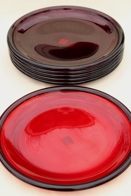 photo of ruby red glass dinner buffet plates, Arcoroc Cocoon pattern w/ Crate & Barrel label #2