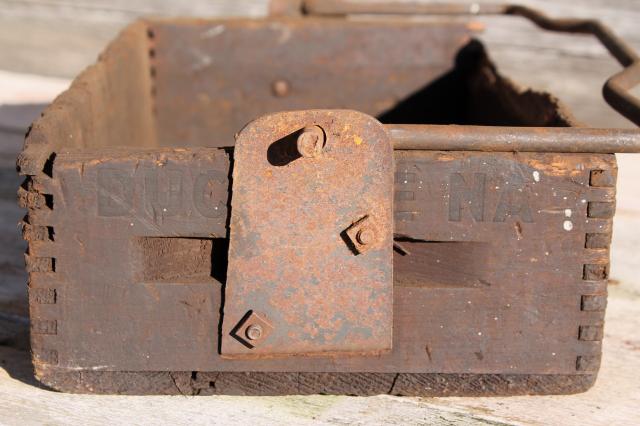 photo of rustic barn wood tote box carrier w/ heavy forged iron handle, primitive farm toolbox #3