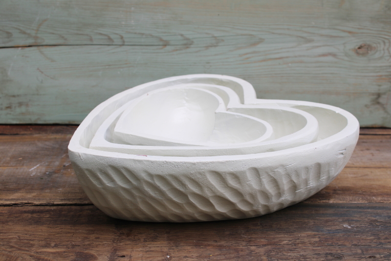 photo of rustic carved wood hearts nesting bowls w/ weathered white paint finish, modern farmhouse decor  #2