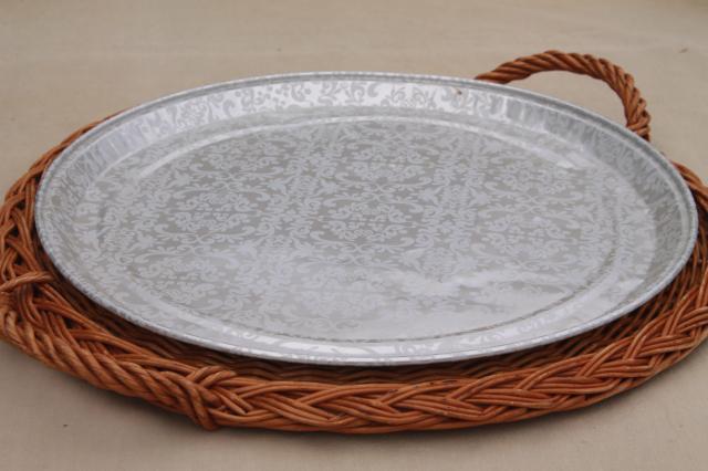 photo of rustic natural wicker basket tray, serving tray w/ handles, holds a large deli platter or pizza #3