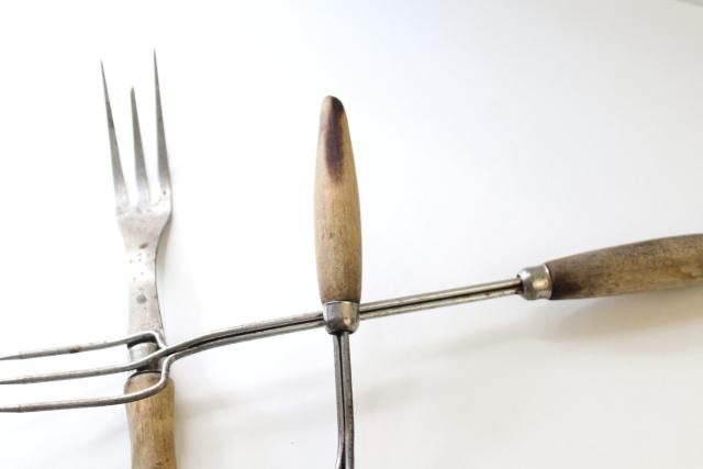 photo of rustic old toasting forks & unusual meat fork, antique vintage kitchen utensils #5