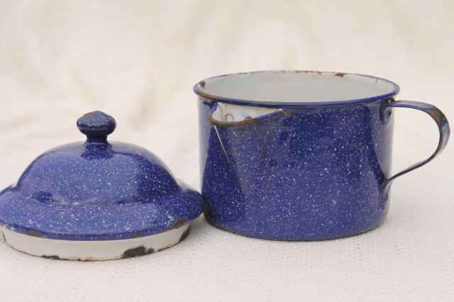 photo of rustic vintage blue spatter enamelware camp cooking pot, one cup tiny teapot mug w/ lid #6