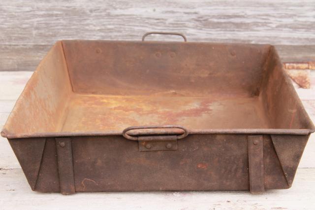 photo of rustic vintage heavy steel pan w/ tray handles, antique steampunk industrial decor #4