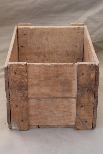 photo of rustic vintage wood crate, old box from Builders Hardware Sterling Illinois #2