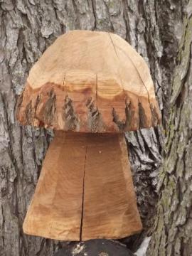 catalog photo of rustic wood log mushroom garden ornament, chainsaw carving hand carved art