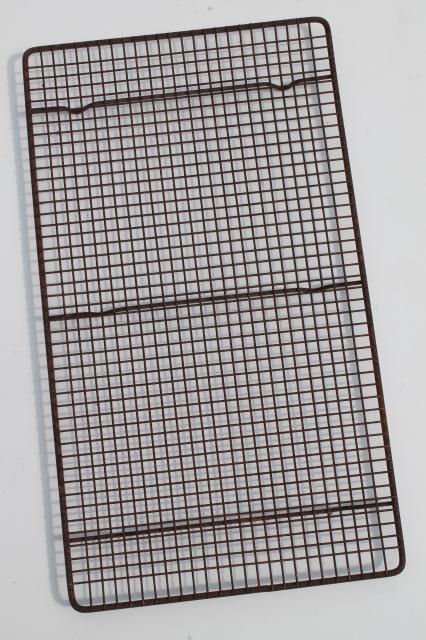 photo of rusty old antique wire cooling rack, primitive vintage kitchen tool photo prop #1