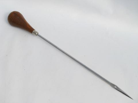 photo of sail maker's saddlemaker's sewing punch awl for heavy tent canvas #1