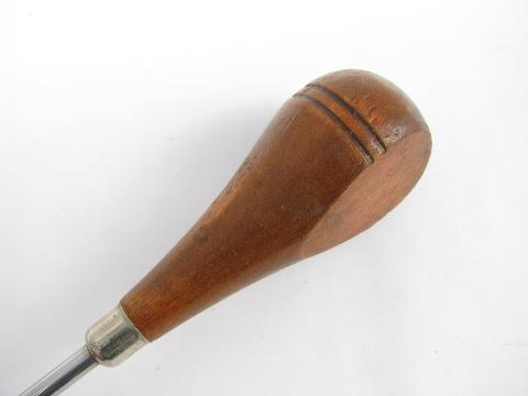 photo of sail maker's saddlemaker's sewing punch awl for heavy tent canvas #2