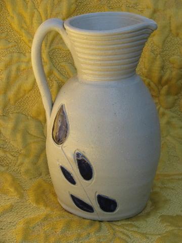 photo of salt glazed Williamsburg pottery lot, cobalt blue tulip pattern #2