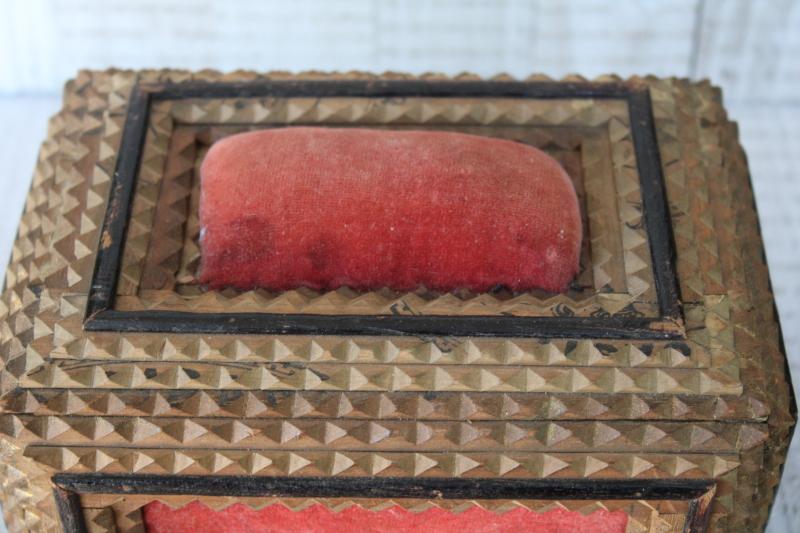 photo of sawtooth carving hand carved wood pincushion 'box' vintage primitive tramp art style #9