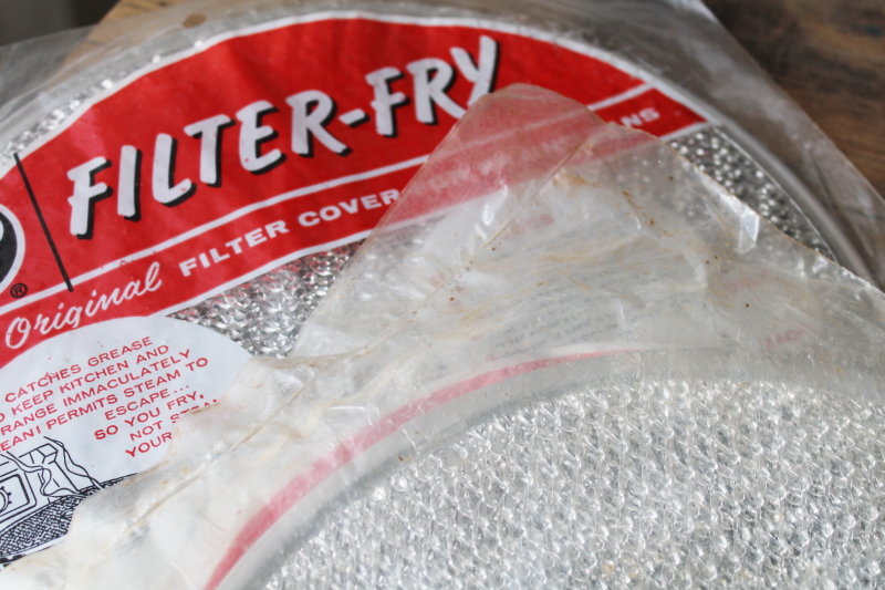 photo of sealed vintage Filter Fry frying pan lids grease splatter cover aluminum metal mesh #4