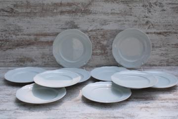 catalog photo of set of 10 vintage all white Williams Sonoma salad plates Baroque pattern, made in Japan 