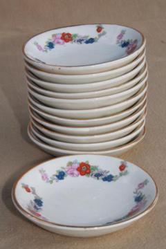 catalog photo of set of 12 English china butter pat plates, early 1900s vintage, Imari red & blue