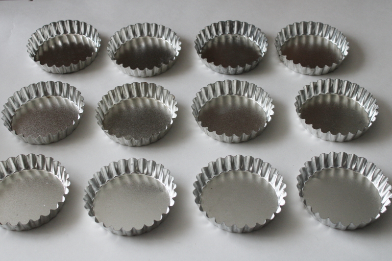 photo of set of 12 fluted tin pastry molds, tiny tartlet quiche or tart baking pans  #1