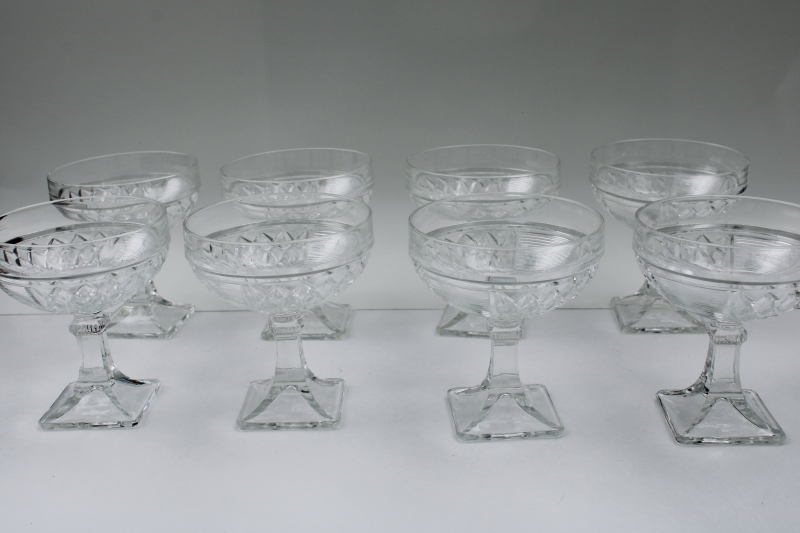 photo of set of 8 champagne glasses, Contessa pattern Saben crystal 1990s vintage #1