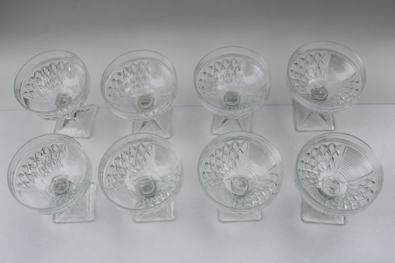 photo of set of 8 champagne glasses, Contessa pattern Saben crystal 1990s vintage #2