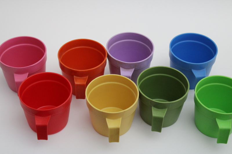 photo of set of eight 1970s vintage plastic mugs, margarine cups in rainbow colors collection #7