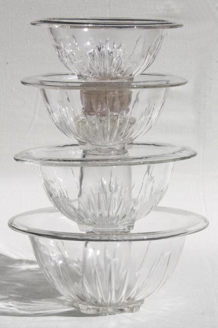 photo of set of four vintage clear kitchen glass mixing bowls, nesting stack large to small sizes #1