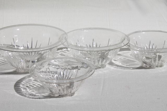 photo of set of four vintage clear kitchen glass mixing bowls, nesting stack large to small sizes #5