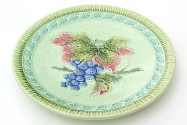 photo of set of vintage Black Forest art pottery plates, majolica grapes, grape leaf & vine #8