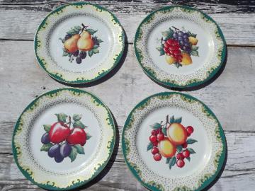 catalog photo of set of vintage Daher style toleware plates, tole metal plates w/ fruit