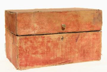 catalog photo of shabby antique vintage velvet box or traveling case for bottles or writing instruments