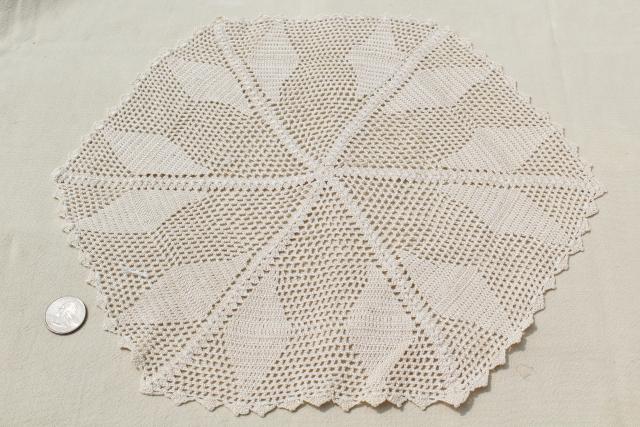 photo of shabby chic vintage lace doilies & centerpieces, crochet doily lot #13