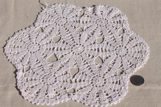 photo of shabby chic vintage lace doilies & centerpieces, crochet doily lot #6