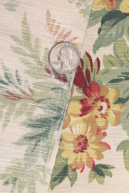 photo of shabby cottage chic vintage floral print cotton corde fabric for accessories or home decor #5