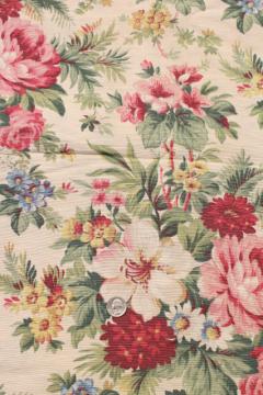 catalog photo of shabby cottage chic vintage floral print cotton corde fabric for accessories or home decor