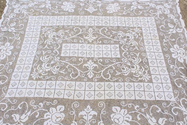 photo of shabby cottage chic vintage lace tablecloths lot, white and ivory lace cloths #20