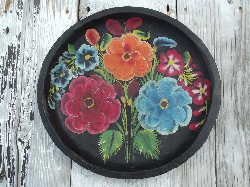 photo of shabby hand-painted wood trays, Mexican batea trays w/ bright flowers  #3