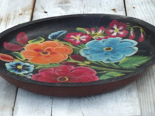 photo of shabby hand-painted wood trays, Mexican batea trays w/ bright flowers  #4